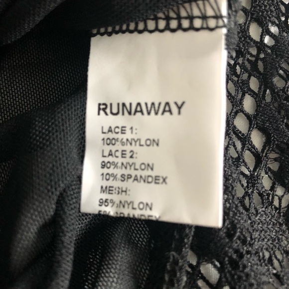 Trezzi Collection Runaway black lace bodysuit S - Picture 10 of 13